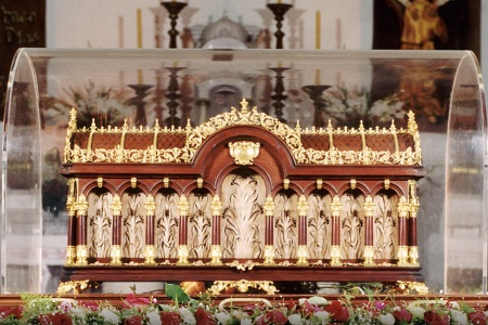 Celebración de los aniversarios de S. Teresa de Lisieux